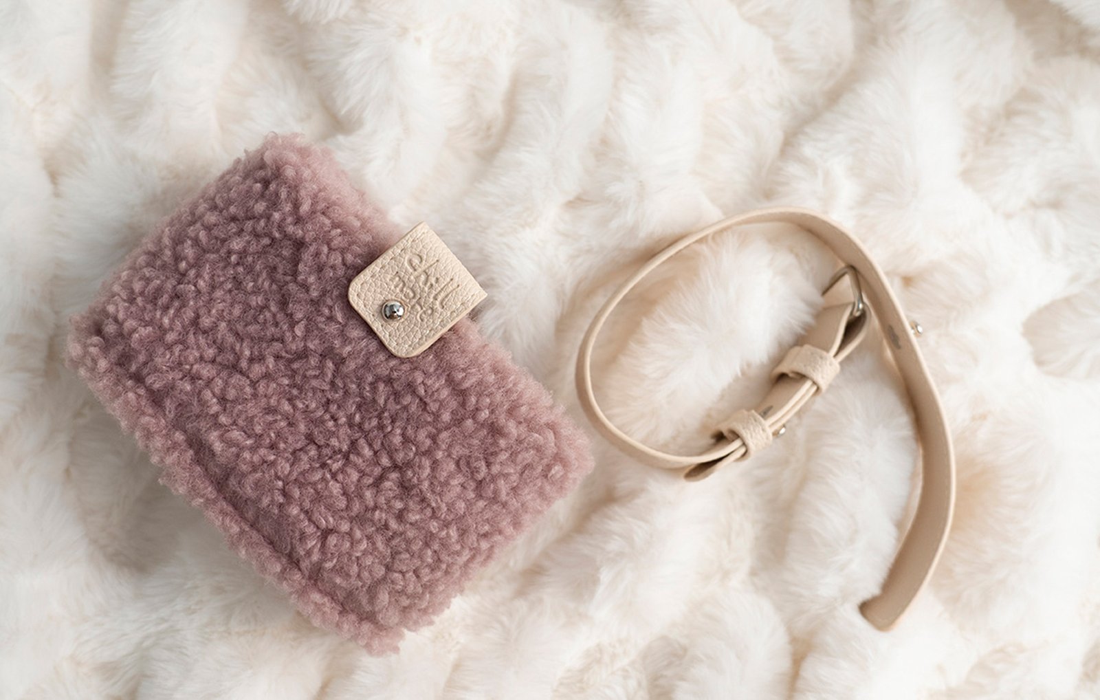 Cozy cup sleeve design